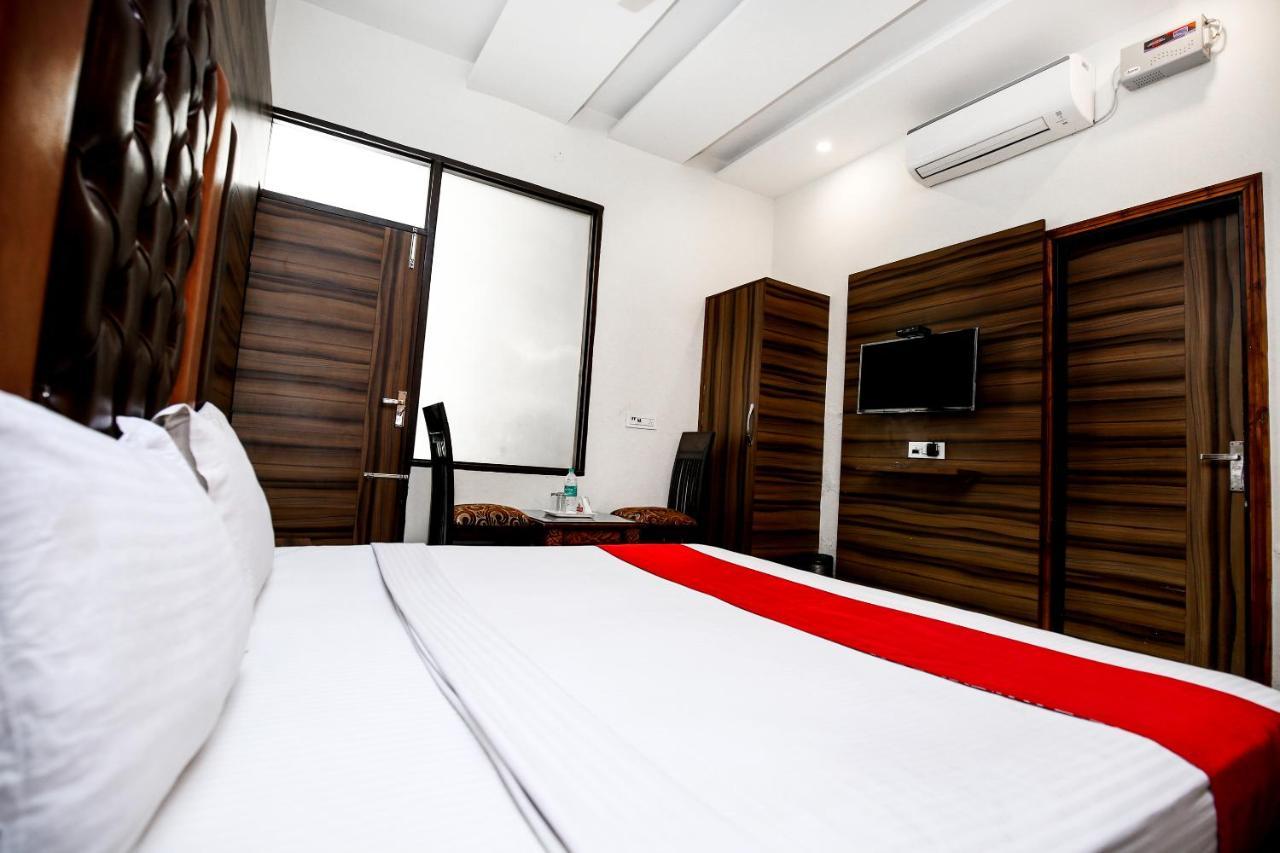 Hotel Woodcrest Zirakpur Chandigarh - Luxury Rooms מראה חיצוני תמונה