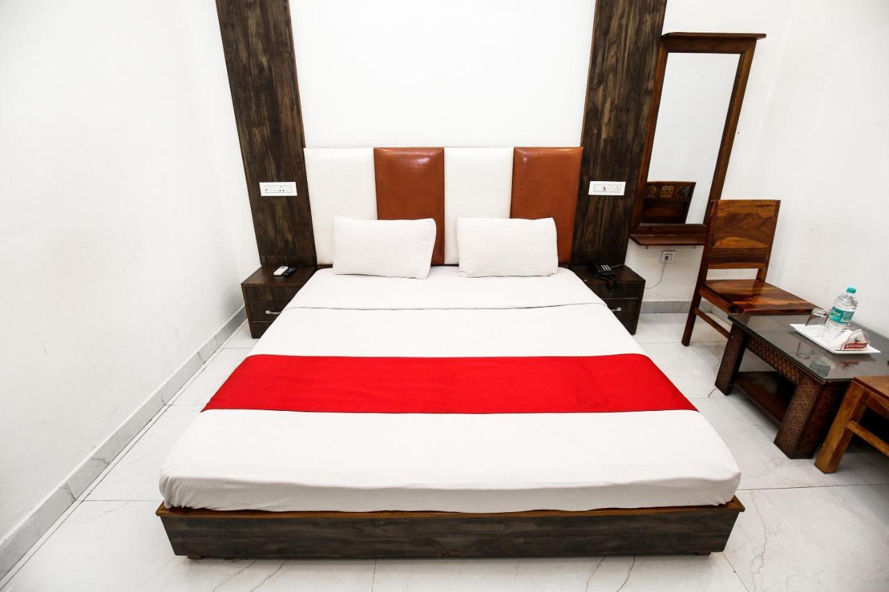 Hotel Woodcrest Zirakpur Chandigarh - Luxury Rooms מראה חיצוני תמונה