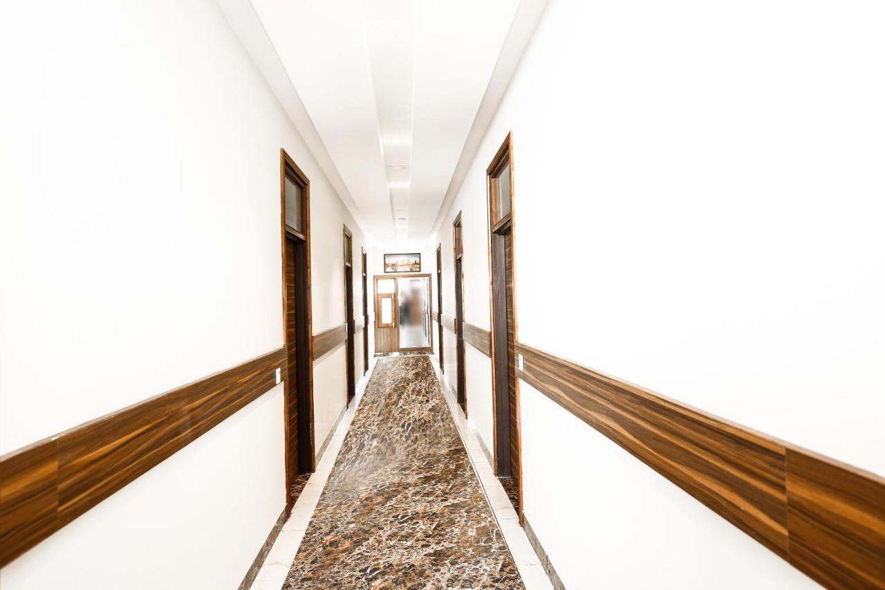 Hotel Woodcrest Zirakpur Chandigarh - Luxury Rooms מראה חיצוני תמונה