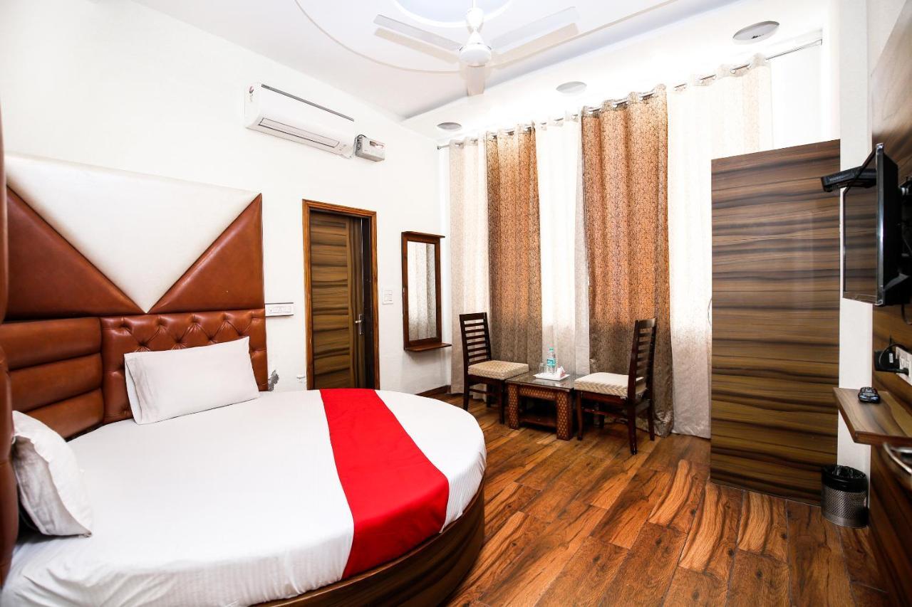 Hotel Woodcrest Zirakpur Chandigarh - Luxury Rooms מראה חיצוני תמונה