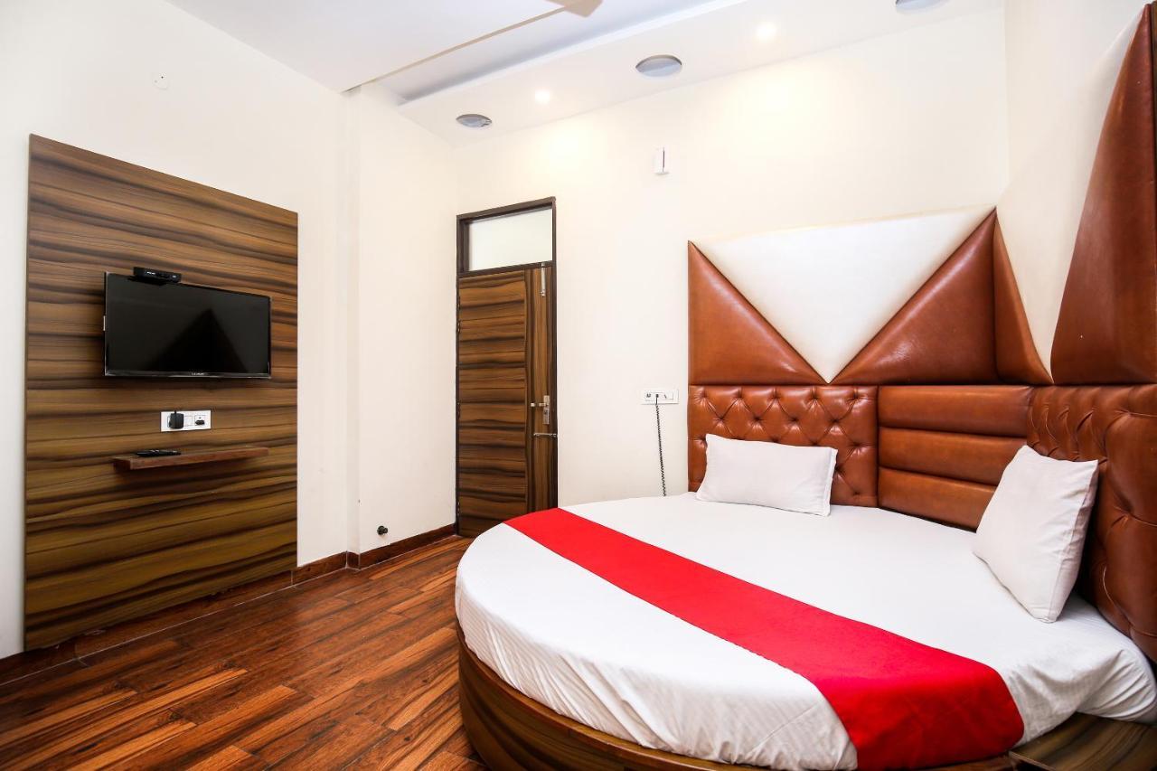 Hotel Woodcrest Zirakpur Chandigarh - Luxury Rooms מראה חיצוני תמונה